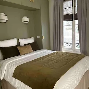 5 Etoiles Centre Apartment *