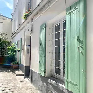 2 Pieces Montmartre Apartment