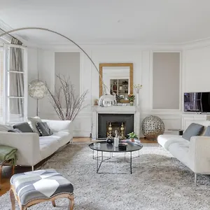 Wonderful & Large Flat In The 7th - Eiffel Tower Apartment Paris