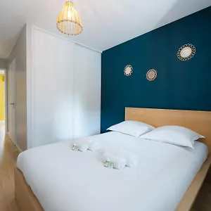 Confort Absolu A ,superbe Renove 7 Avec Salles De Bain Privatives Apartment Paris