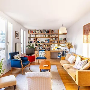 Guestready - Bright Getaway Near Sacre-coeur *