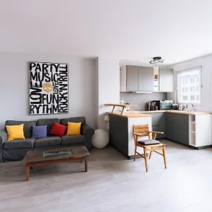 Exuberant 1bd Near Canal Saint-martin! Paris