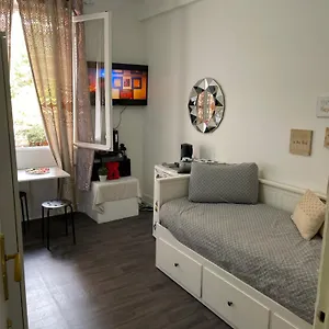 Tour Montparnasse Bed & Breakfast Paris