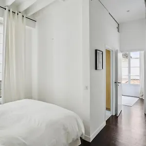 Apartment Saint Germain & Buci - 2br - Cityapartmentstay Paris