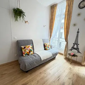 Chez Zenovia * Paris