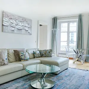Type F2 Renove- Quartier Elysee
