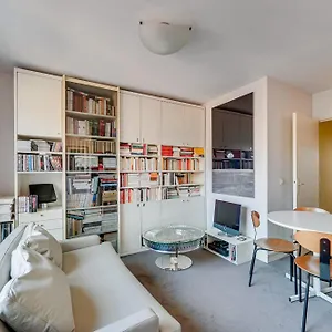 Cosy 1 Bedroom 15 Apartment