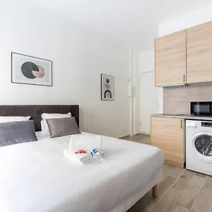 Ballu Place De Clichy Cosy Paryż