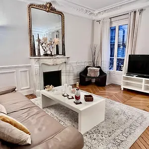 Haussmannien De Luxe * Paris