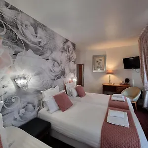 France Eiffel Hotel