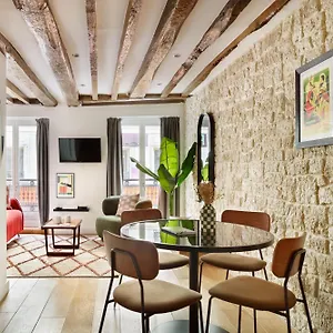 Charming Louvre Aparthotel Paris