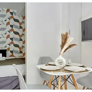Le Marais Place Des Vosges By Prestige