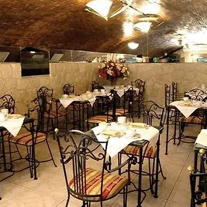 Blackston Opera 4* Paris