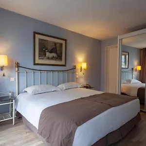 Atlantis Hotel 3*