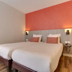 Sure By Western Gare Du Nord Hotel 3*