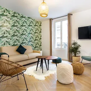 Aparthotel Luxury In Paris