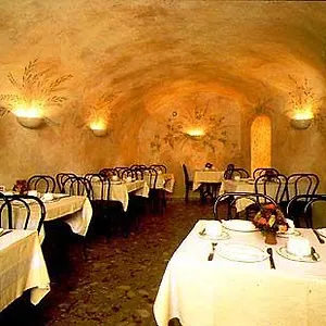 Le Petit Manoir Hotel