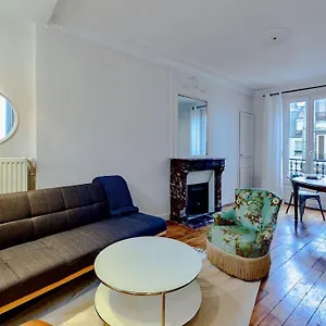 Apartment Charmant Au Coeur De