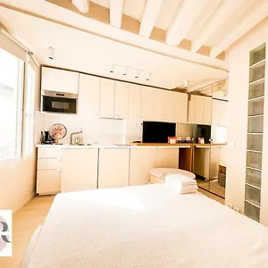 Apartment Luxe Paris