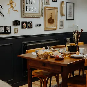 Maison Urbaine 3* Paris