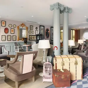 Otel La Maison Favart 4*