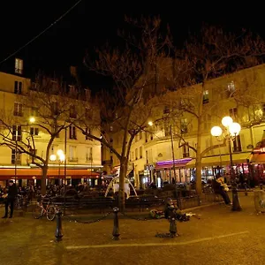 Luxe En Plein Coeur De Notre Dame Pantheon Parigi