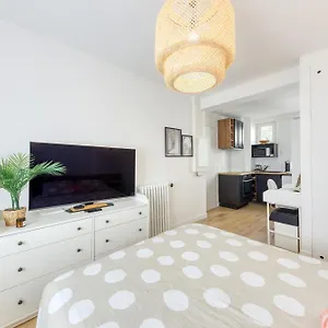 Elegant Au Coeur De 16e Paris