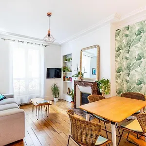 Cosy 2-bedroom In Montmartre Apartment